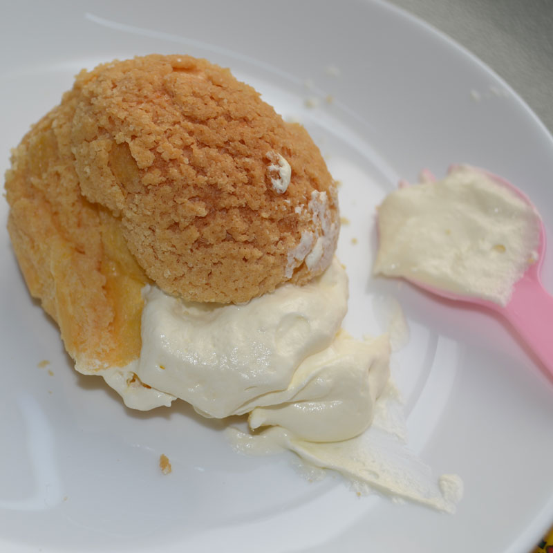 Usisebenzisa njani iCream engeyiyo yobisi kwiDesethi?